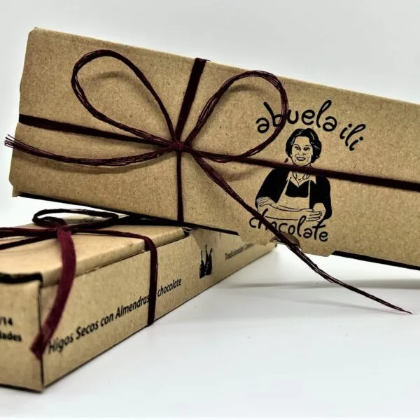 Higos Secos con Almendras y Chocolate