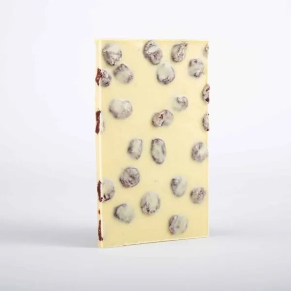 Alternative view of Chocolate blanco con arándanos – Un flechazo en cada bocado